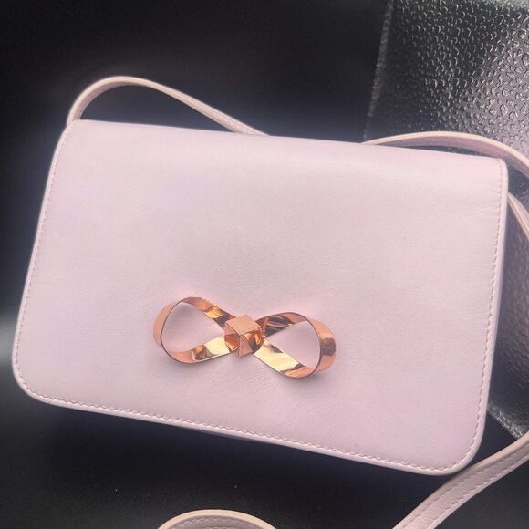 Ted Baker Loop Bow Convertible Crossbody/Clutch - Picture 1 of 16